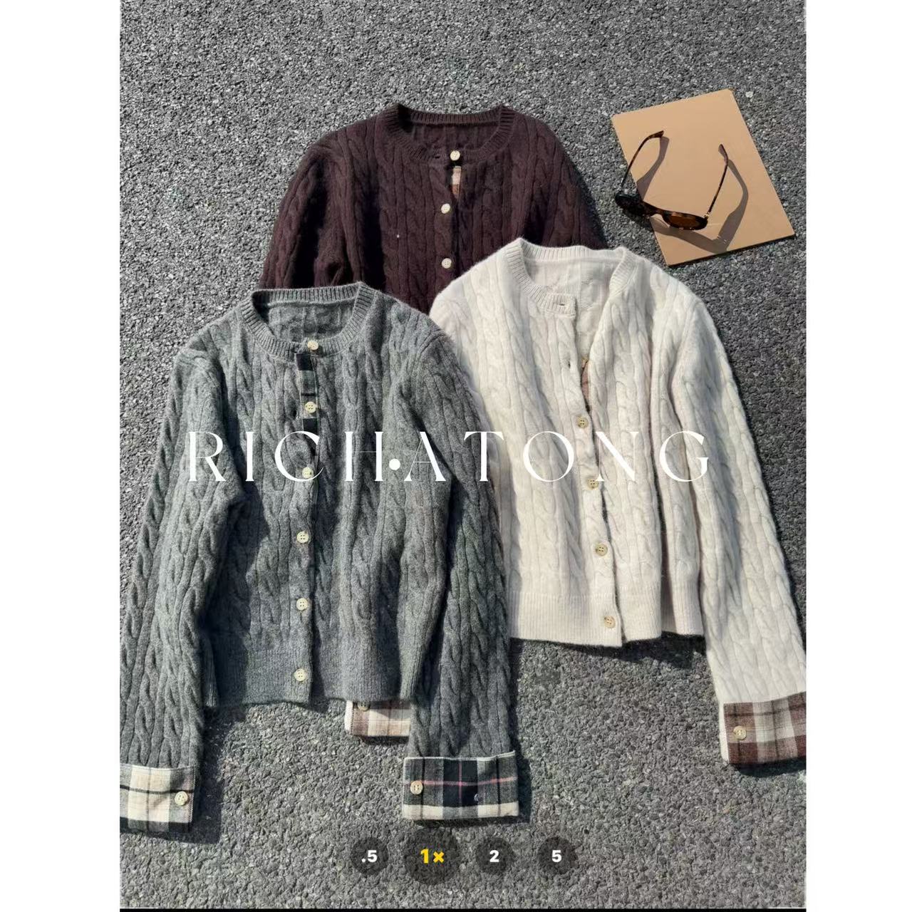 atong/阿彤Rich Atong【泡菜格】韩代款格子袖麻花开衫毛衣0911-19