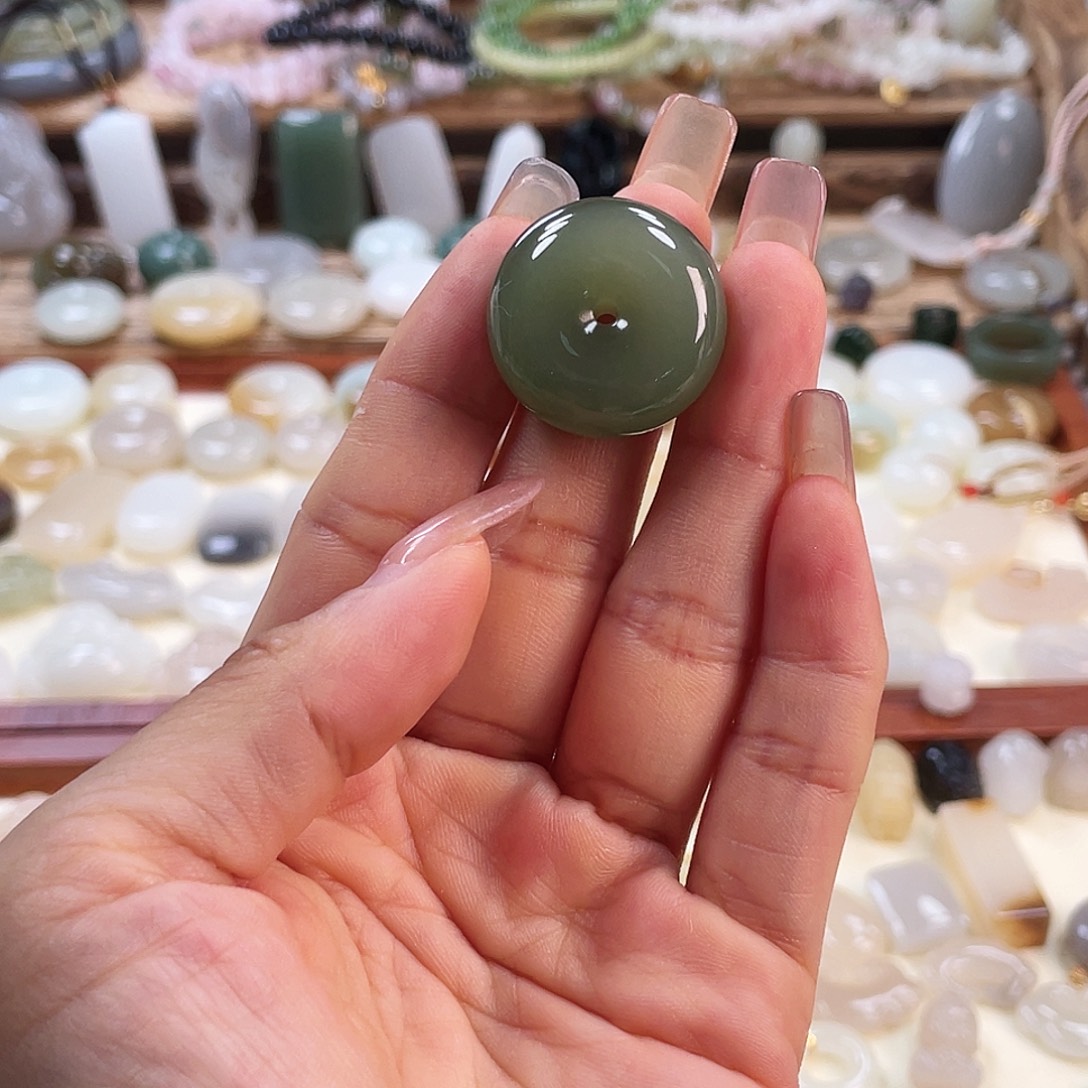 可***y吊坠(赠链)未镶嵌和田玉