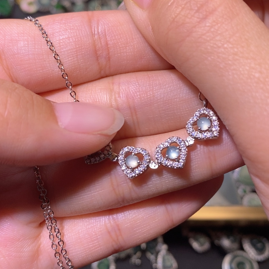 翡翠未镶嵌颈饰天然