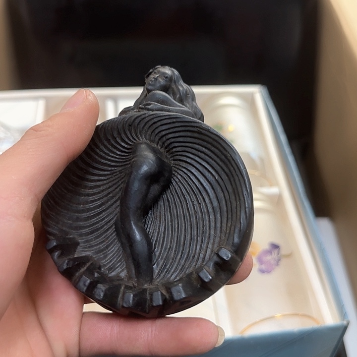 瓷片꧁****꧂瓷质品工艺品