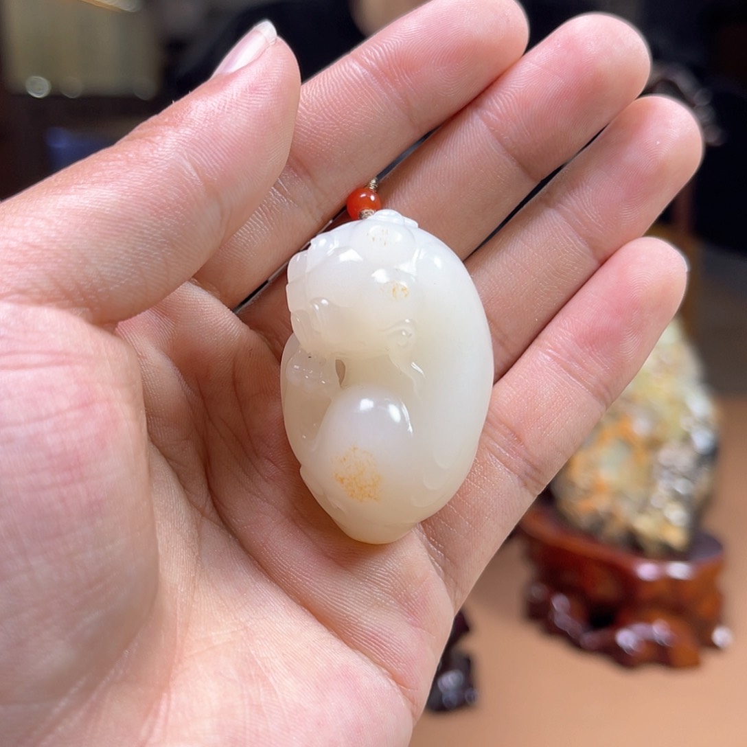 和田玉颈饰未镶嵌