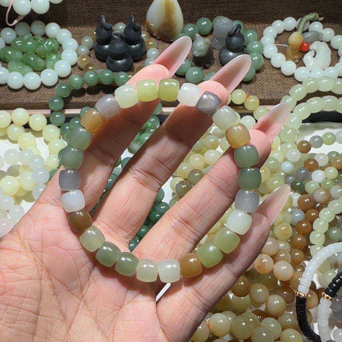 和田玉未镶嵌手链