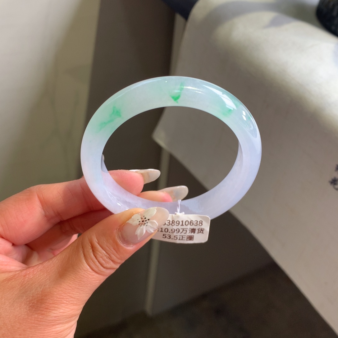 翡翠手镯未镶嵌糯冰紫底飘金丝绿53.5正圈