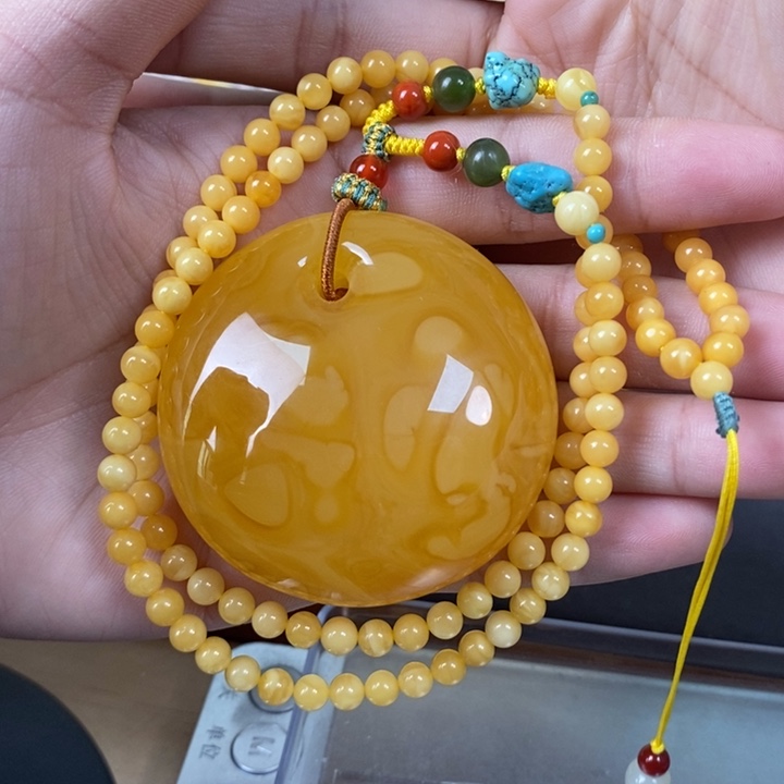 琥珀裸石未镶嵌公主扣