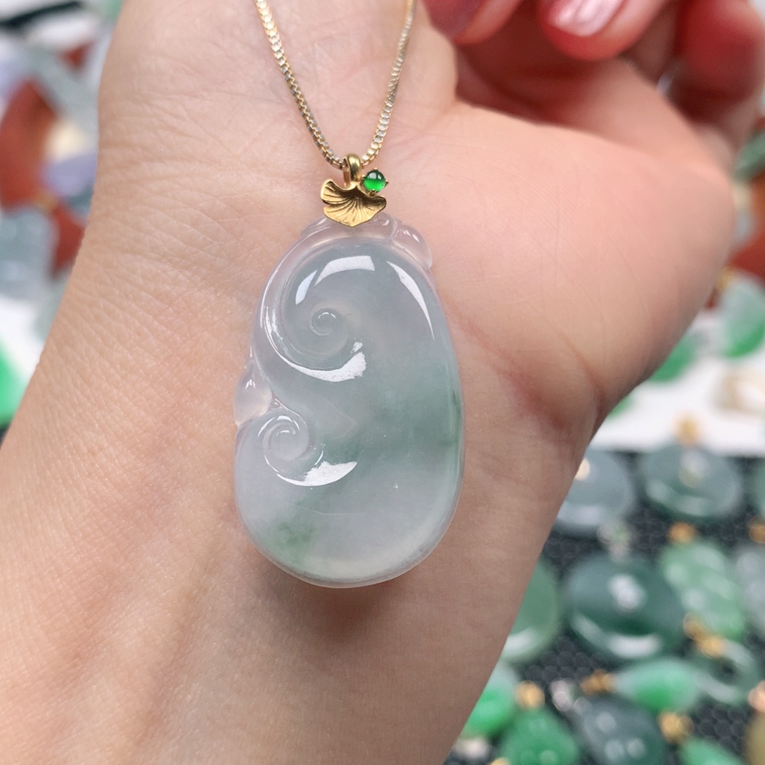 【闪购商品】翡翠吊坠(不含链)18K金镶嵌