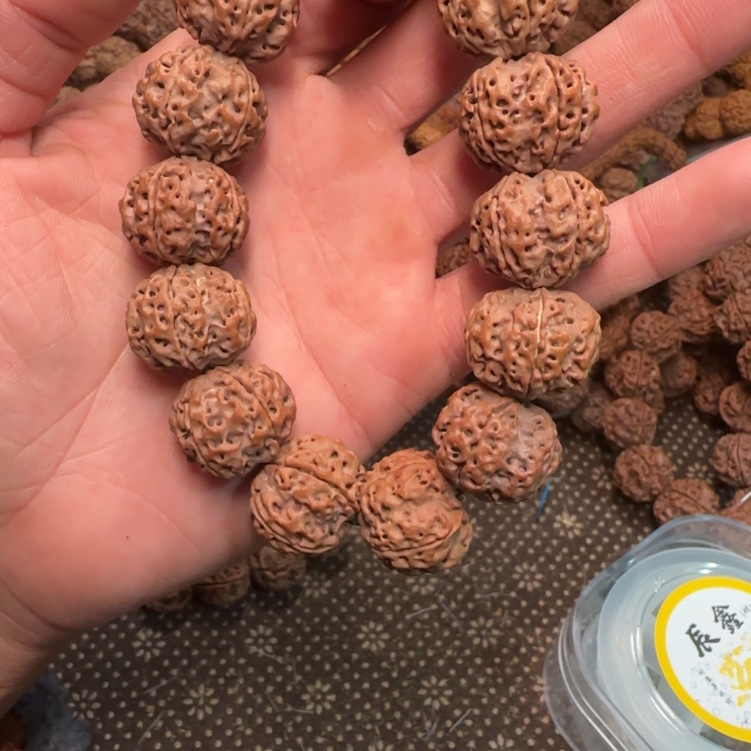 何***#金刚菩提吊坠金刚