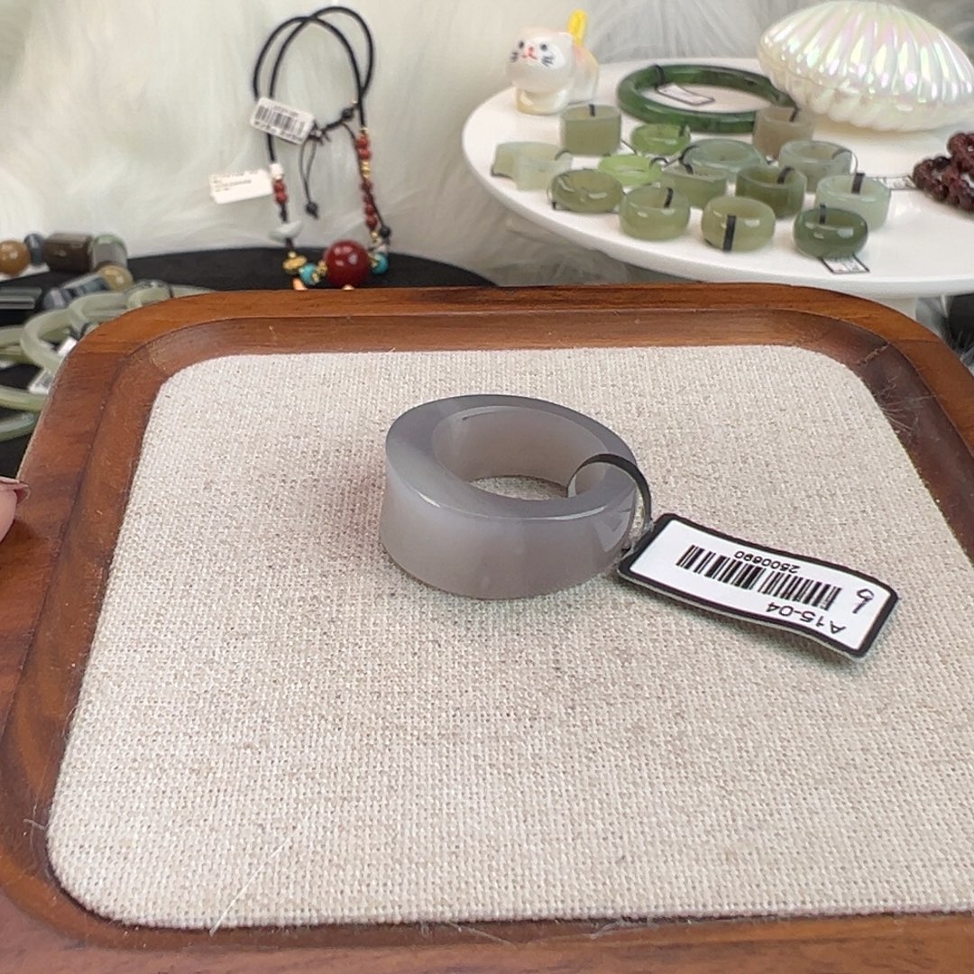 和田玉未镶嵌戒指w3烟紫色盾牌17.1不退换