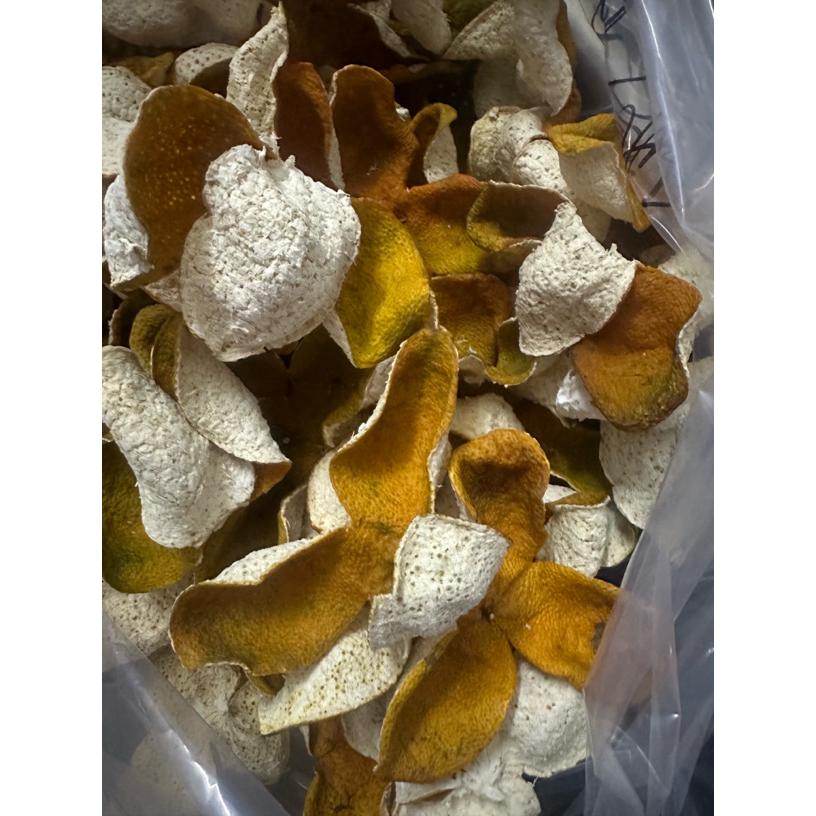 2025年新会南坦产区狗腩皮老树圈枝冬青皮自然生晒