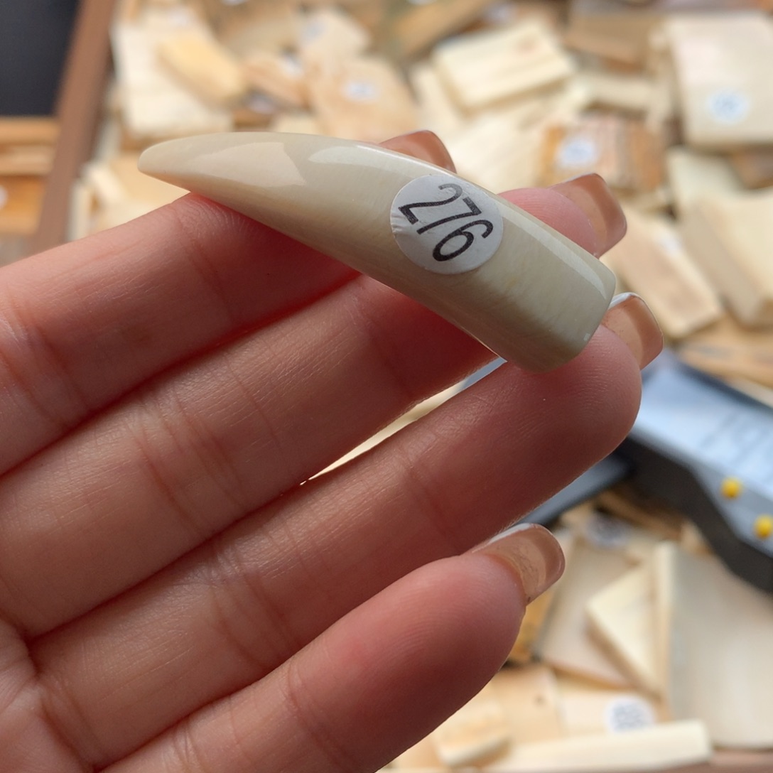 泥塑不打孔联系客服