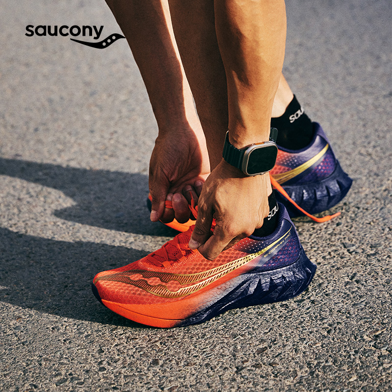 Saucony索康尼新款啡鹏4运动鞋专业马拉松跑鞋竞速训练碳板跑步鞋