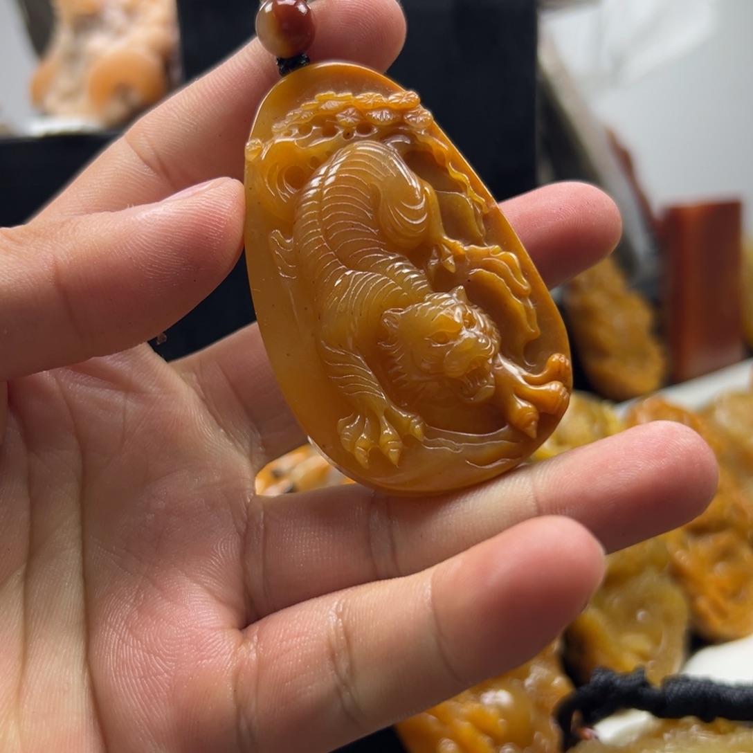 石英质玉（黄龙玉）未镶嵌多选一发货