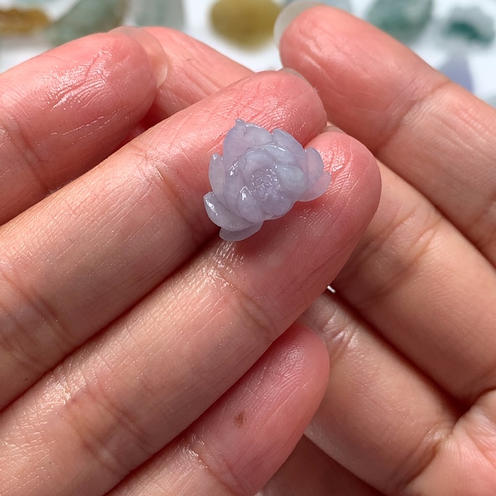 定制翡翠未镶嵌紫花