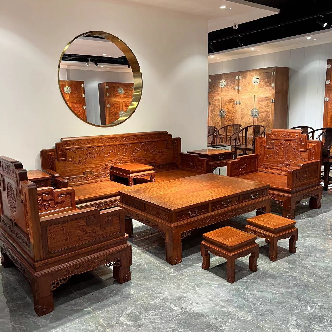 国宾沙发九件套古典家具展