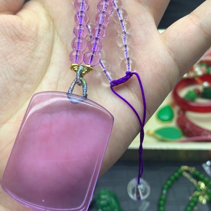 树脂制品吊坠尺寸