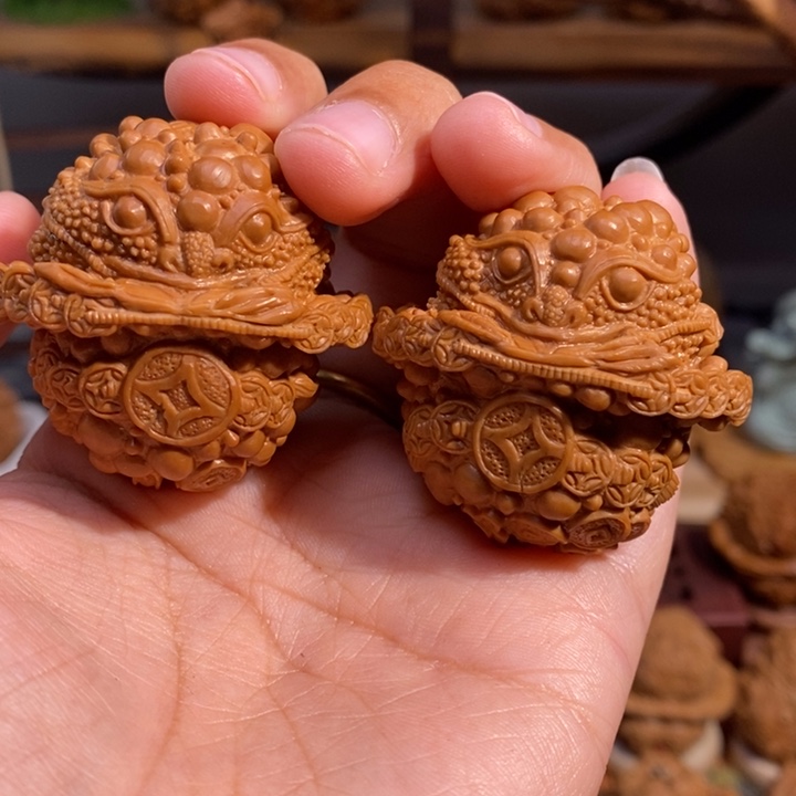 【闪购商品】核桃手串/手链银****空白狮子金蟾