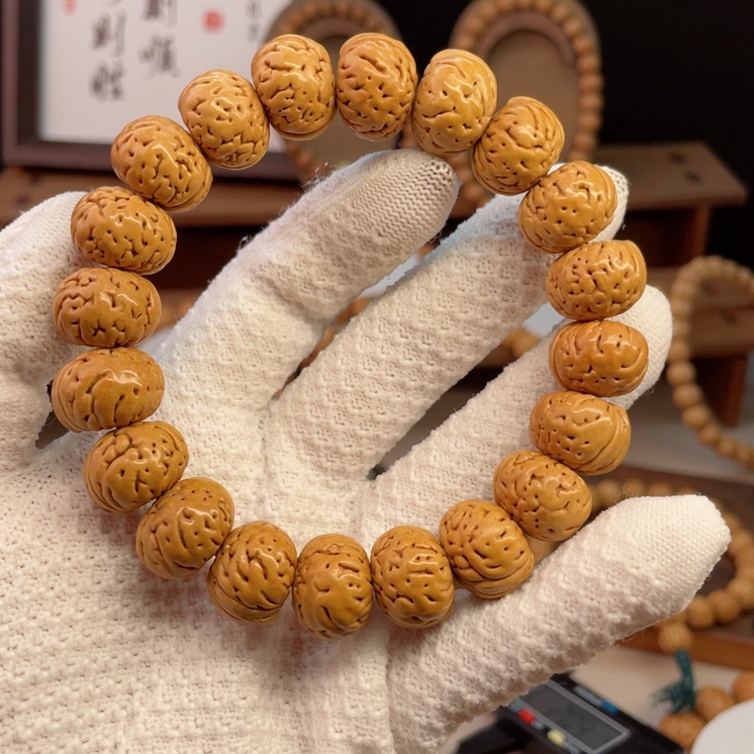 万***、桃核吊坠桃树王桃核