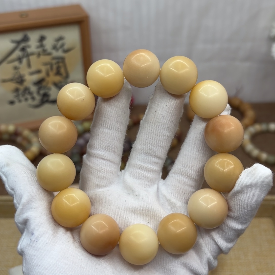 菩提根/象牙果吊坠20干磨瑕疵落地果770