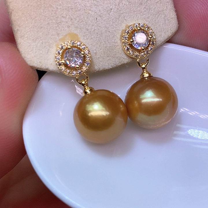 银S925镶嵌耳饰淡水珍珠