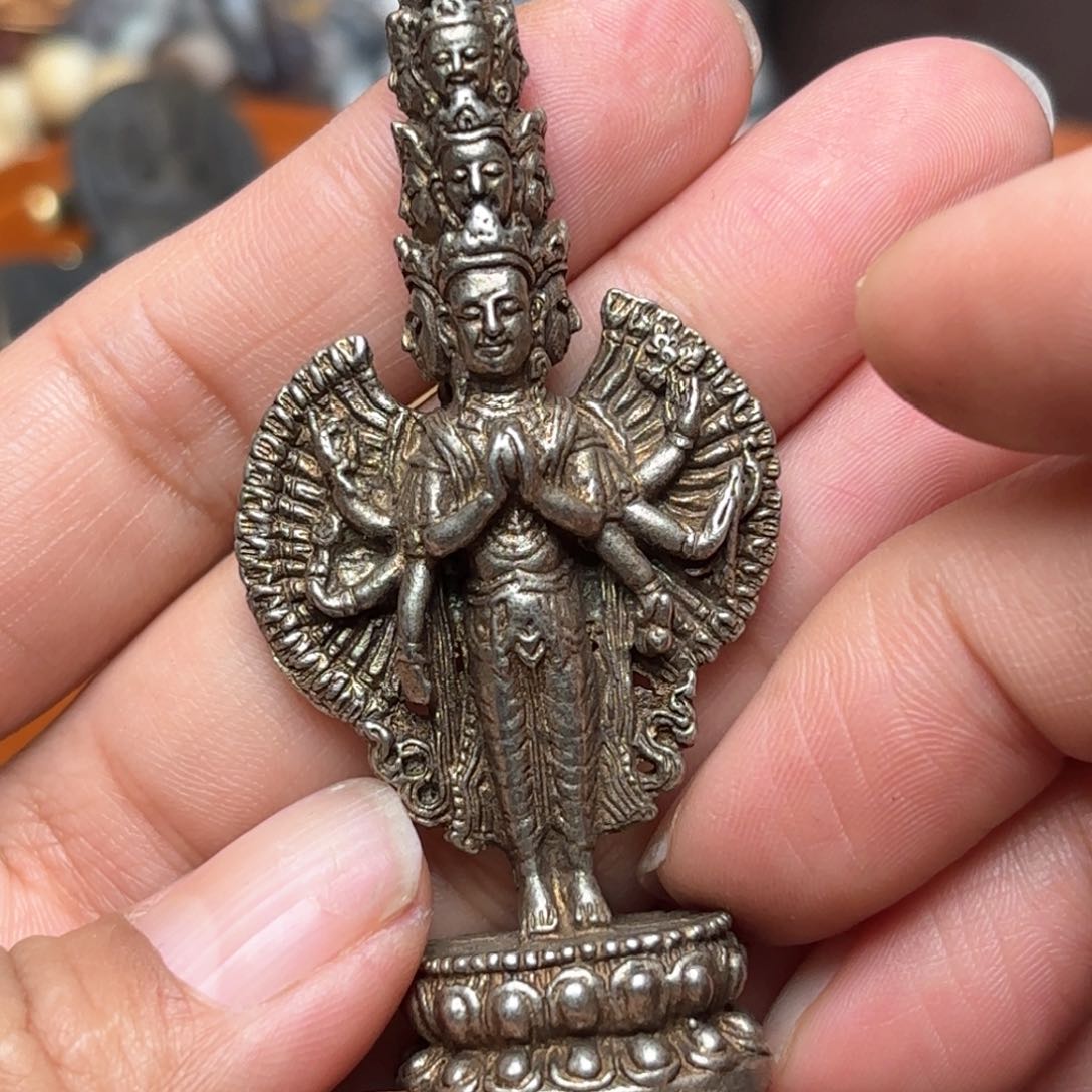 铜星月菩提挂件菩提