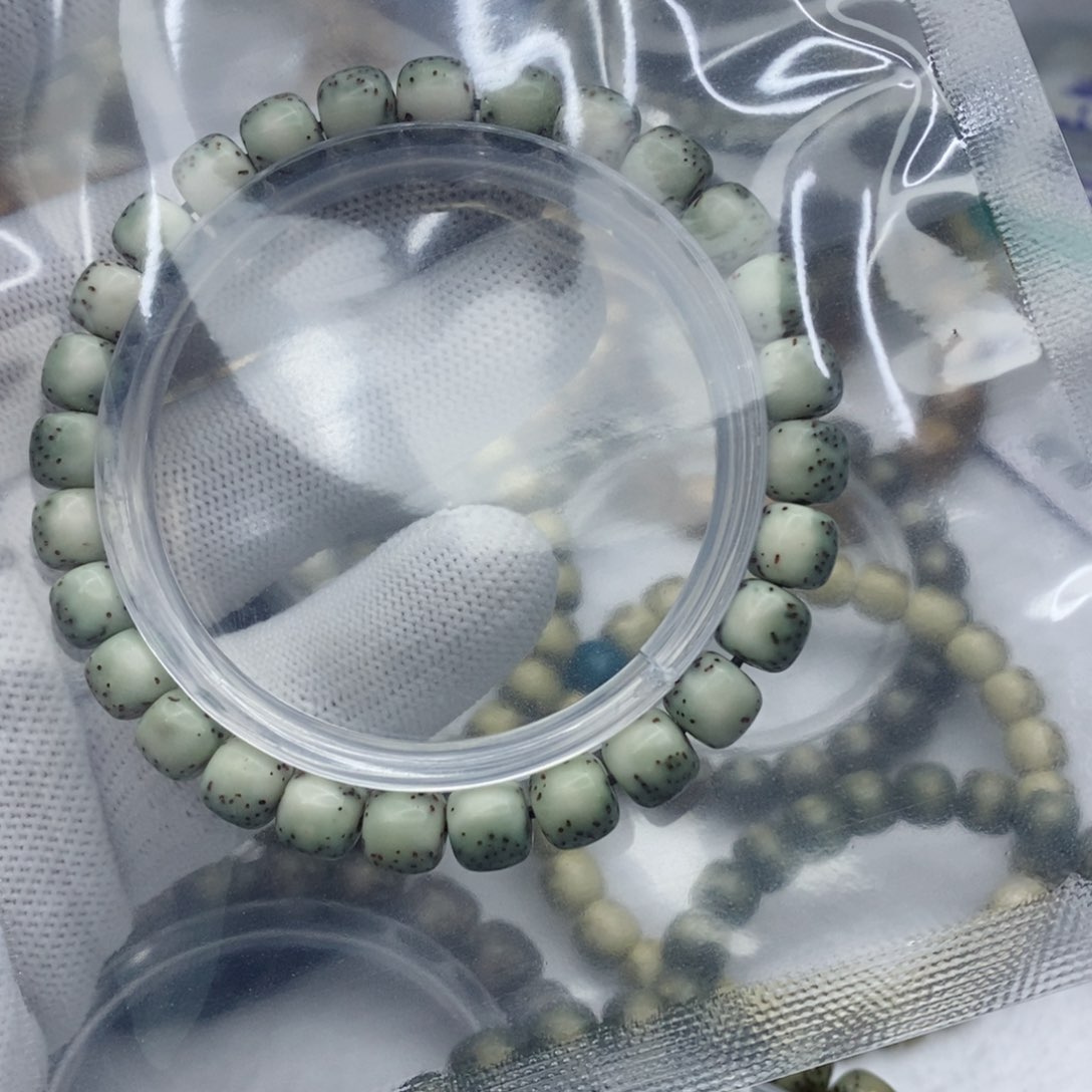 星月菩提吊坠G****n星月菩提