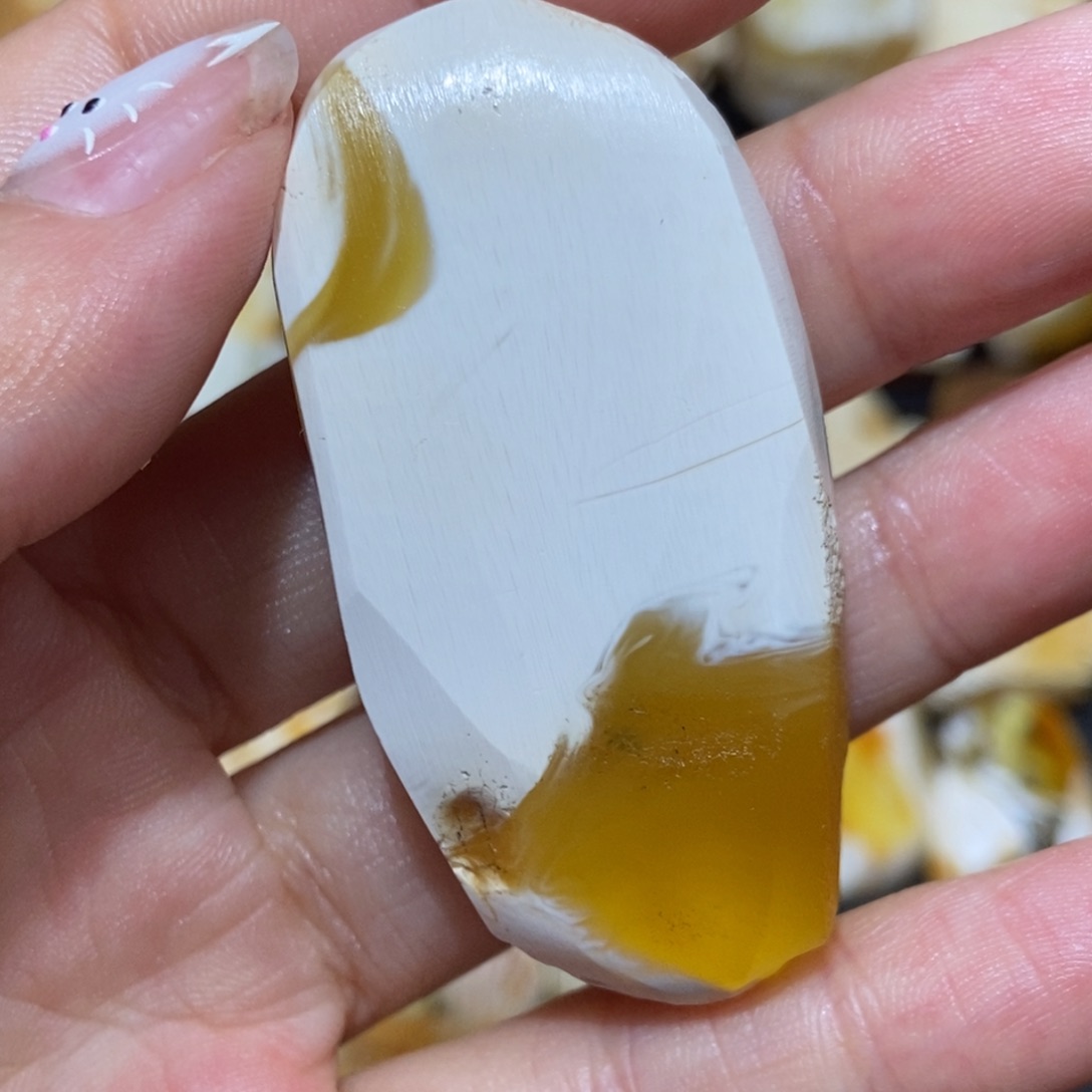 定制琥珀未镶嵌定制