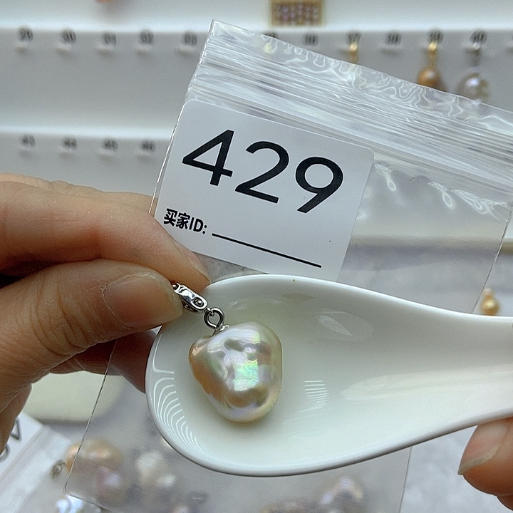 淡水珍珠颈饰银S925镶嵌