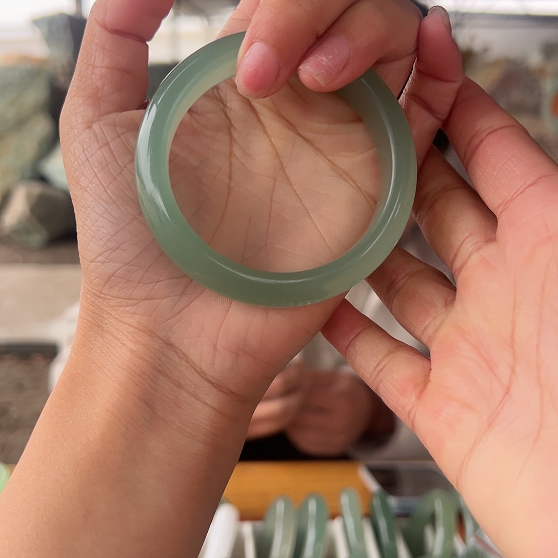 绿东陵冰晴水手镯