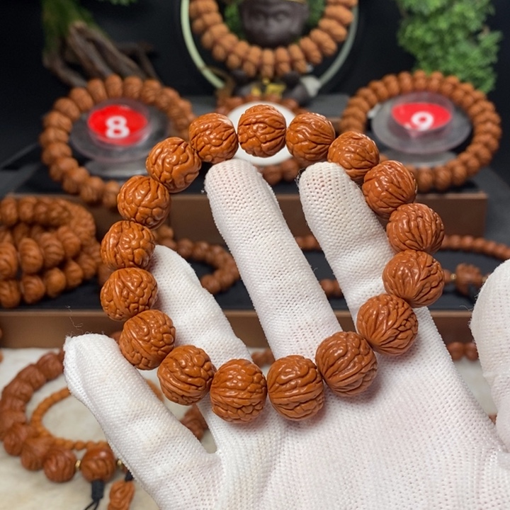 桃核吊坠秦岭龙纹