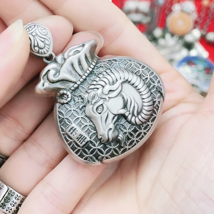 D****吊坠足银999大号生肖羊福袋