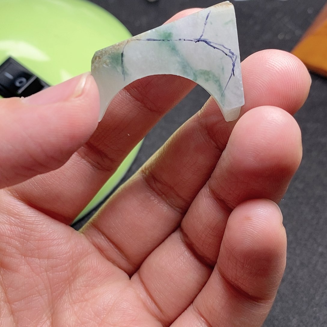 【闪购商品】翡翠颈饰未镶嵌定制