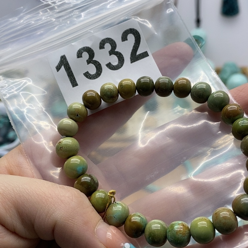 【闪购商品】绿松石颈饰未镶嵌