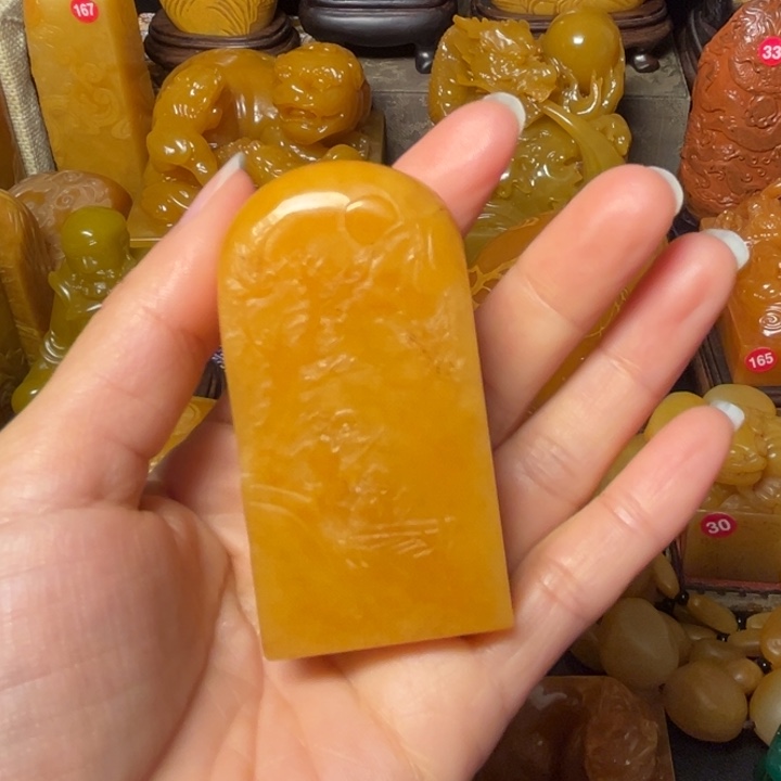 寿山石印石一**士题材：工艺品