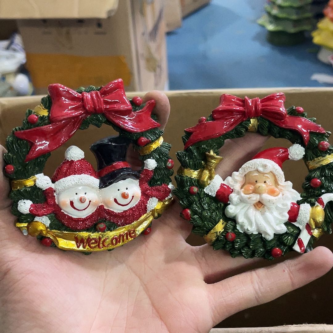 摆件     微瑕。