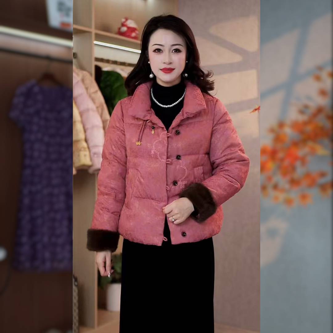 2025秋冬季新款妈妈装洋气高贵新中式国风棉服梅粉色