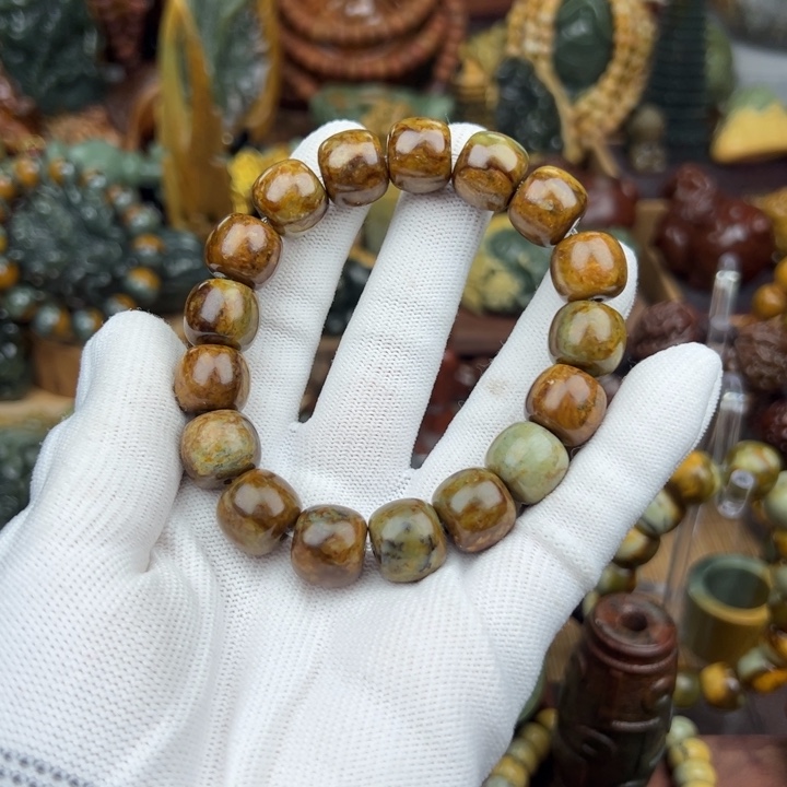 岫岩河磨玉（透闪石质玉）手串未镶嵌