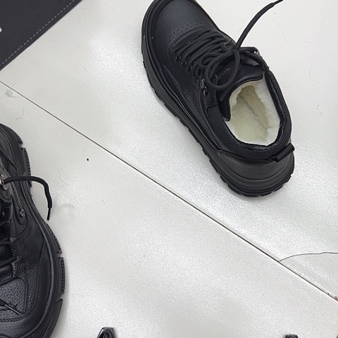 男士42码直播间板鞋冬季