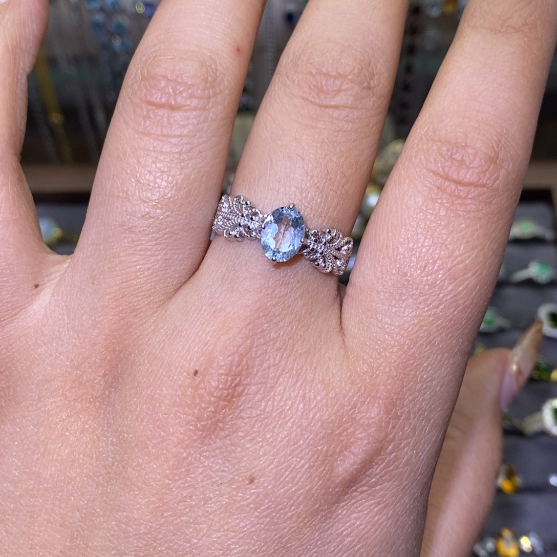 海蓝宝石戒指银S925镶嵌