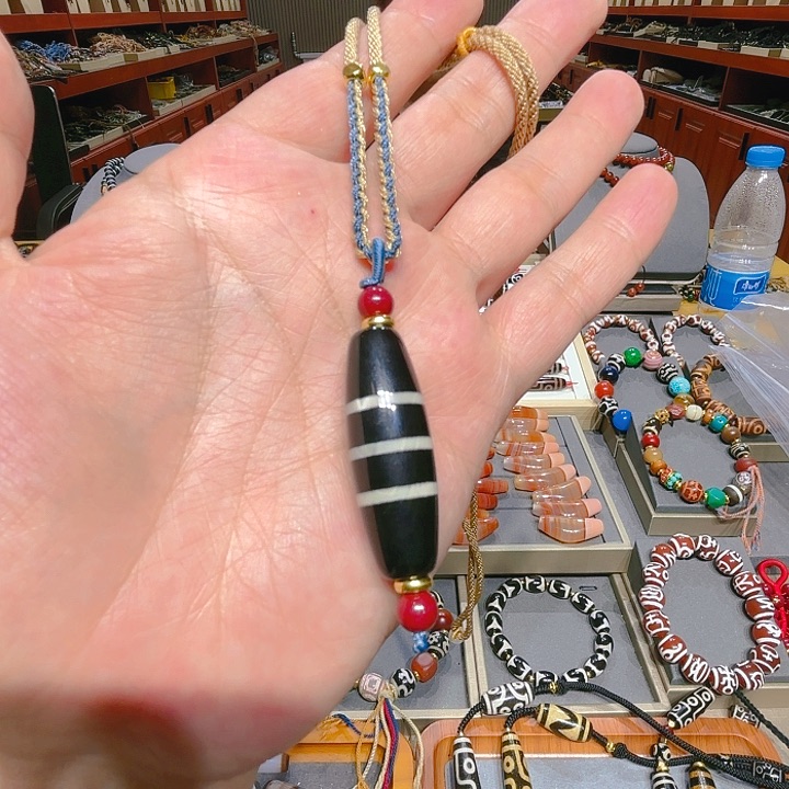 未镶嵌玛瑙/玉髓珠宝奇石