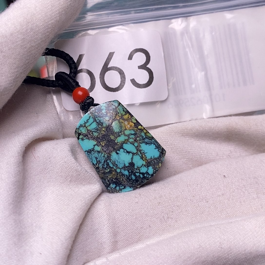 南红玛瑙未镶嵌珠宝半成品