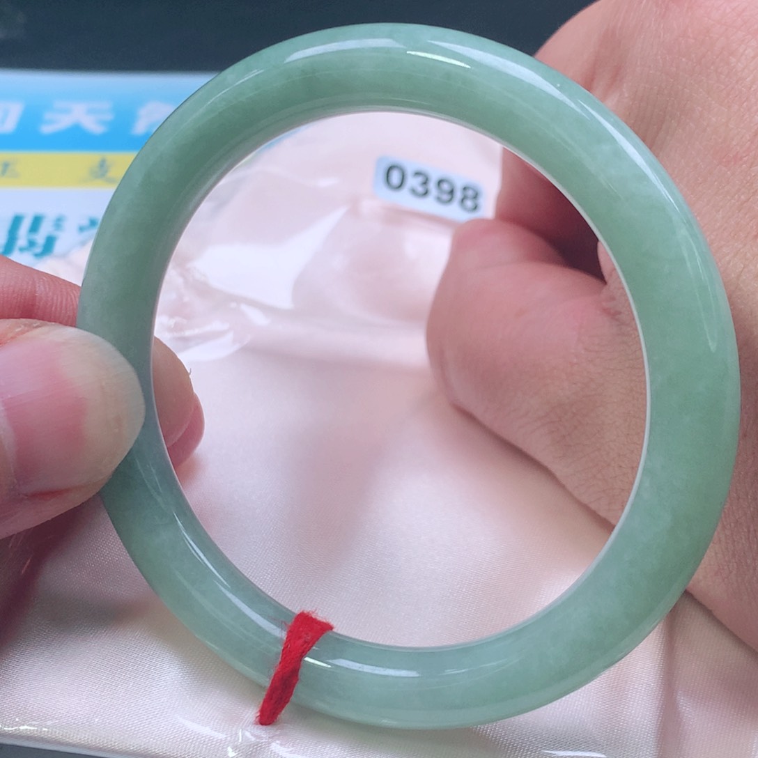 翡翠手镯未镶嵌0398号