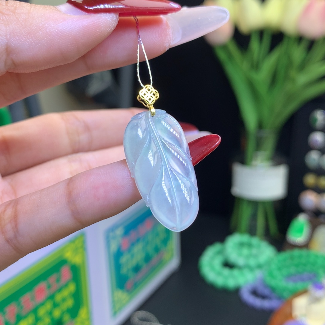 翡翠颈饰18K金镶嵌天然