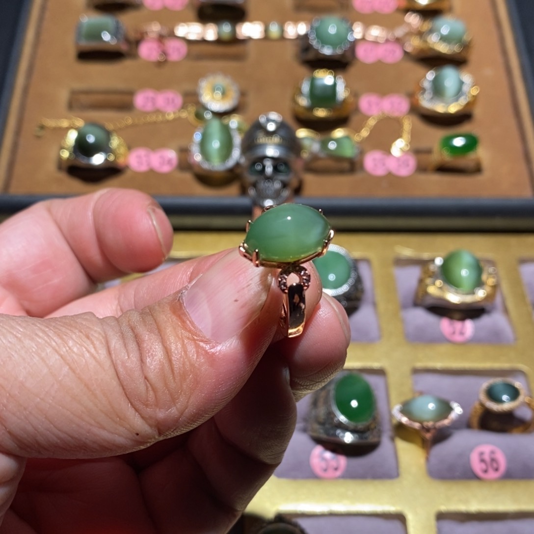 和田玉（碧玉）戒指未镶嵌