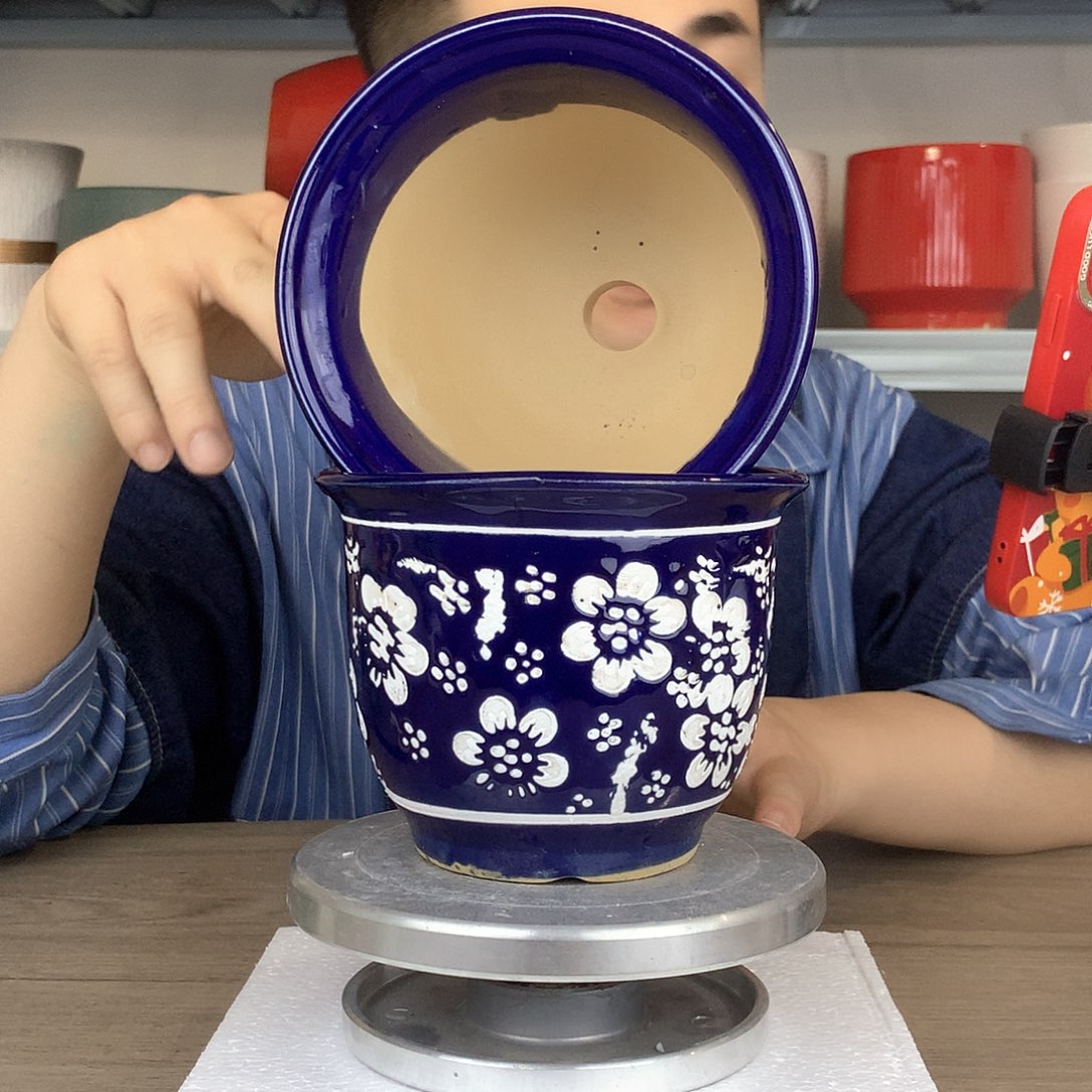 红陶微瑕/梅花蓝色花盆14x11两个花盆