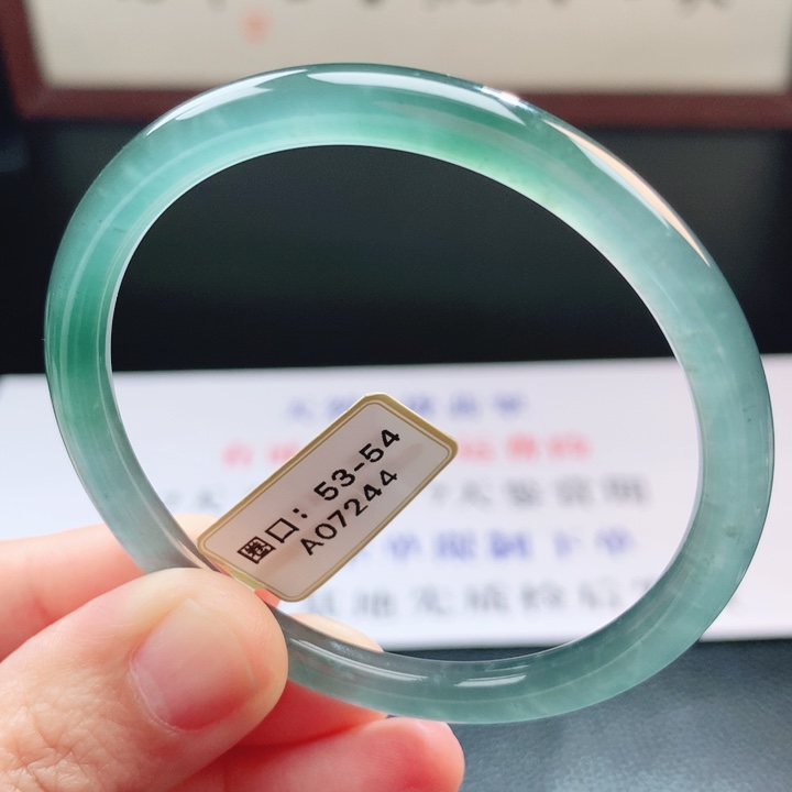 翡翠未镶嵌手镯翡翠手镯23