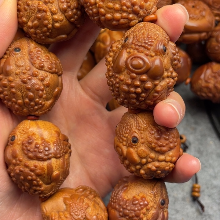 不***间橄榄核吊坠橄榄核