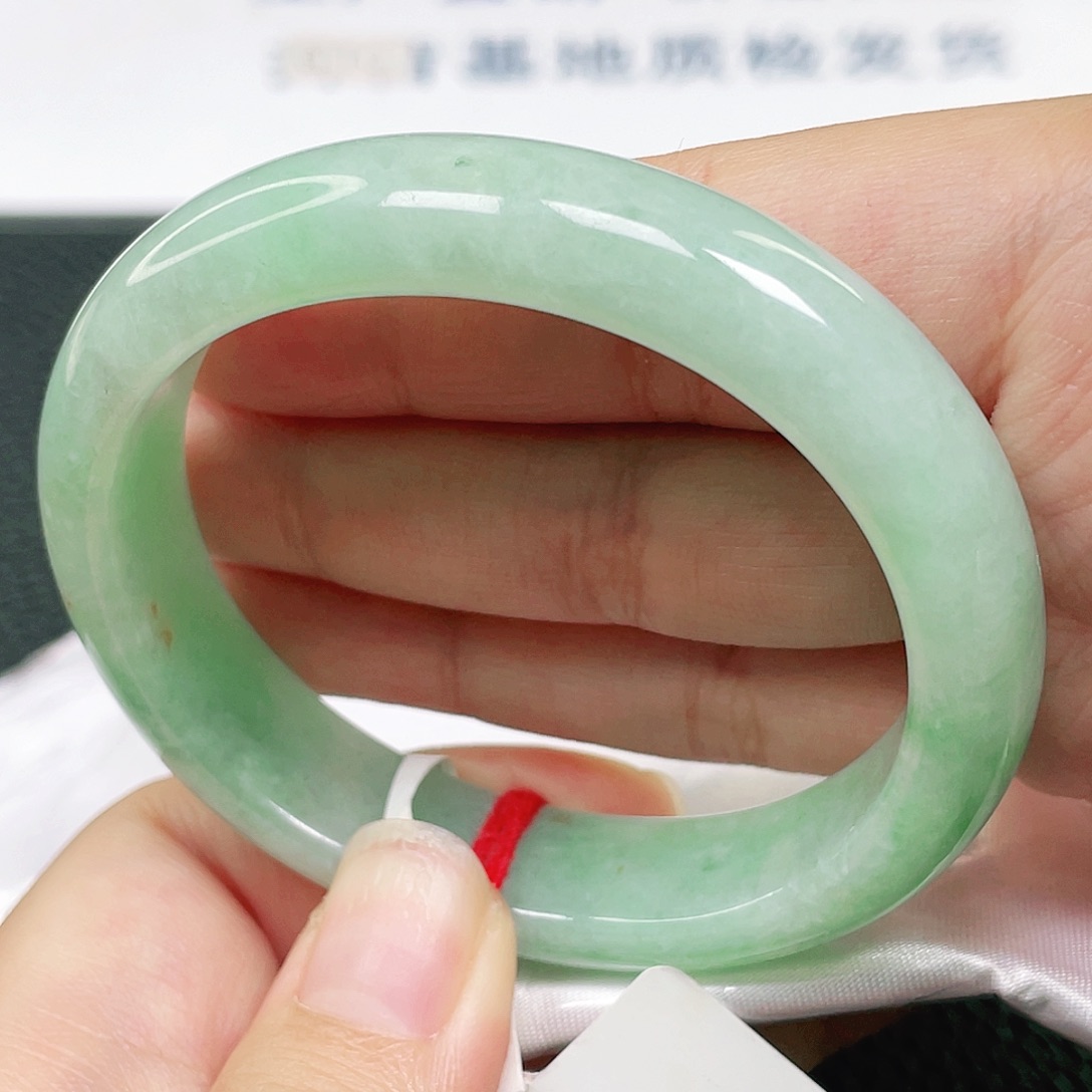 未镶嵌手镯翡翠贵妃53.8