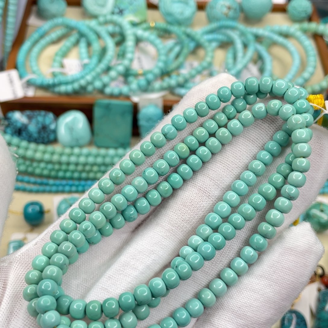 绿松石未镶嵌挂件