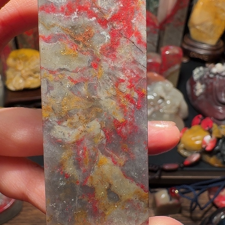 昌化鸡血石任****风昌化鸡血石