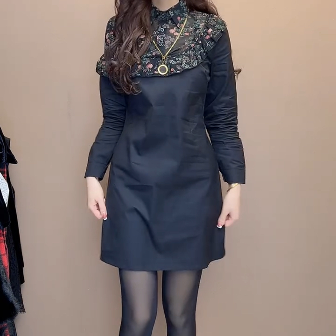 2025早春新款欧货拼接款连衣裙