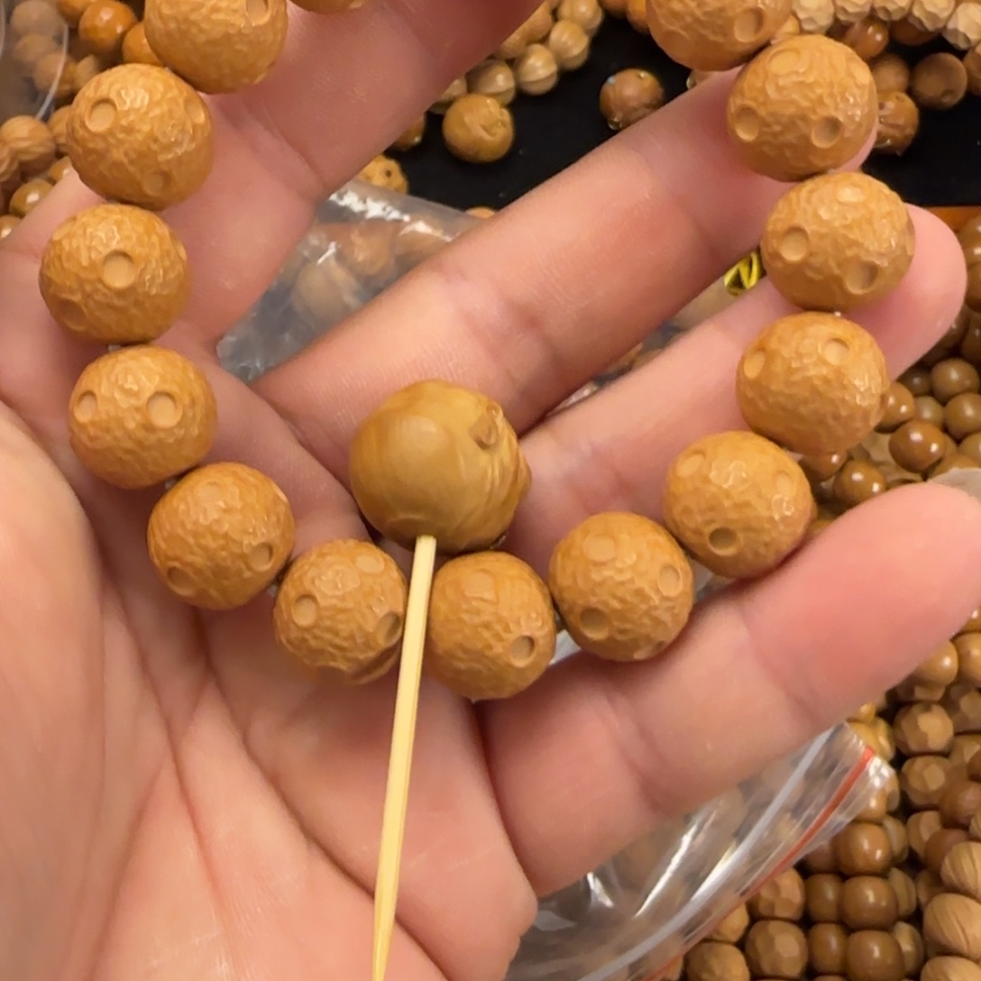 猴头核桃吊坠星球恶僧